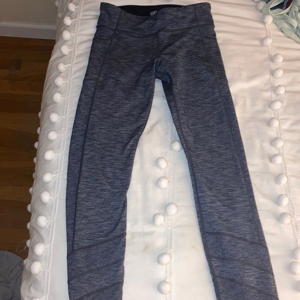 Cute girls Athleta leggings